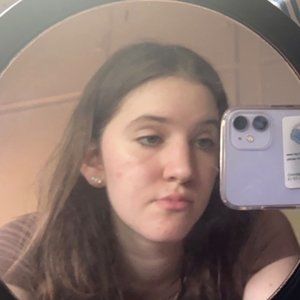 Meet your Posher, Taylah